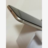 ���Хåƥ꡼84% SIM�ե꡼ iPhoneSE ��3���� 64GB �������饤��