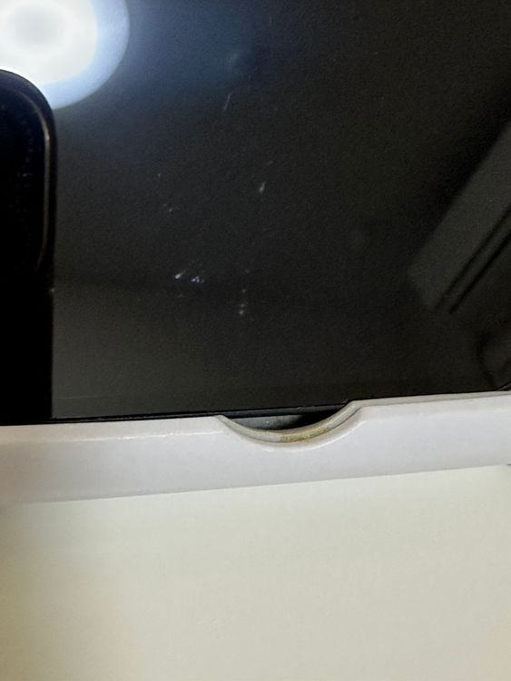 ���Хåƥ꡼92% SIM�ե꡼ iPhone16e 128GB �֥�å�