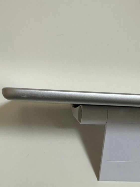��iPad ��6���� 32GB ����С� Wi-Fi��ǥ�