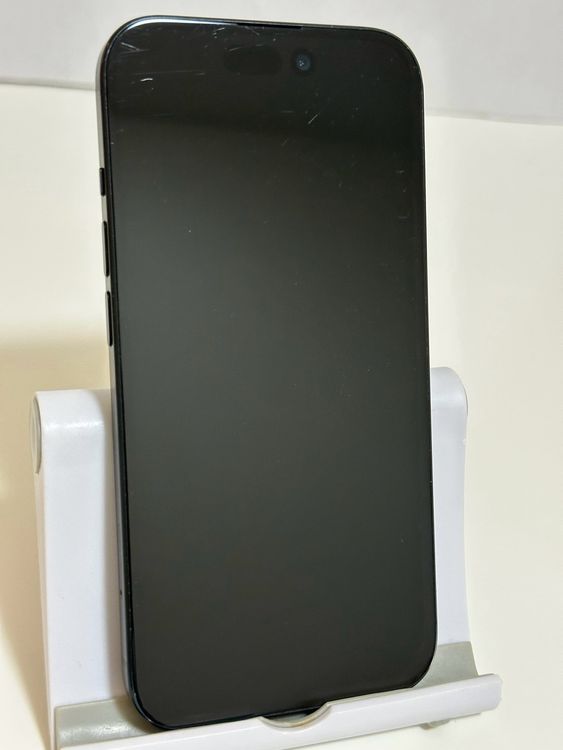 ���Хåƥ꡼82% SIM�ե꡼ iPhone15 128GB �֥�å�