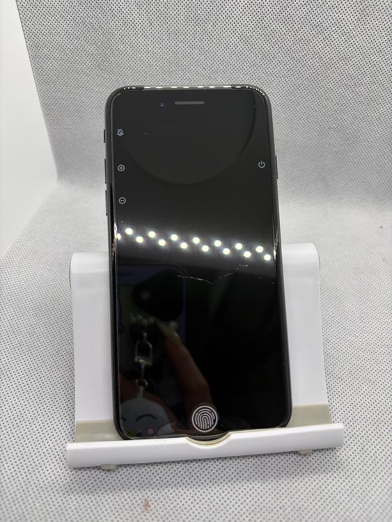 ������̤���� SIM�ե꡼ iPhoneSE ��3���� 64GB �ߥåɥʥ���