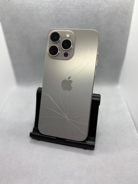 ���ϥԥͥ��ͥå� SIM�ե꡼ iPhone15ProMax 1TB �ʥ���������˥��� 92%