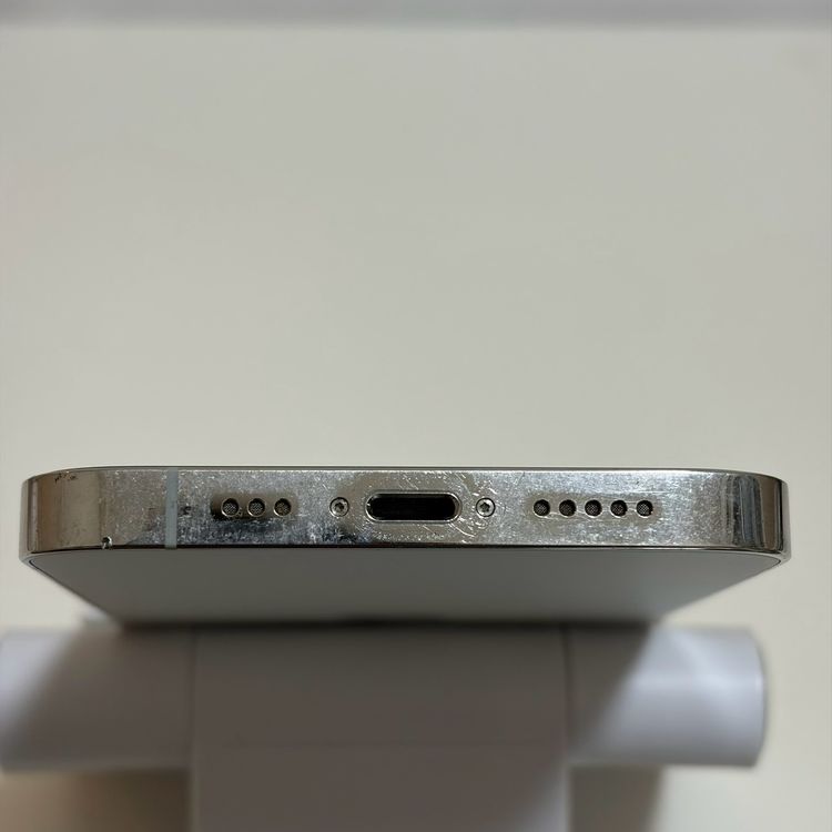 ��SIM�ե꡼ iPhone12Pro 128GB ����С�