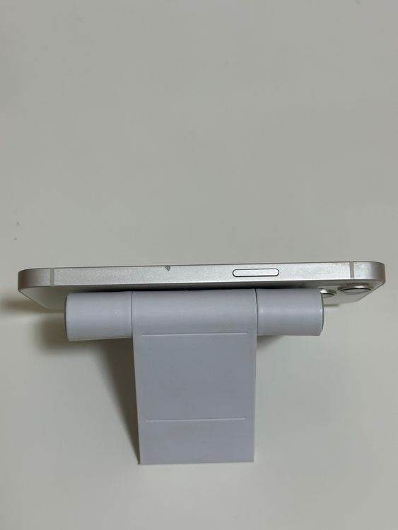 ��SIM�ե꡼ iPhone13 256GB �������饤��