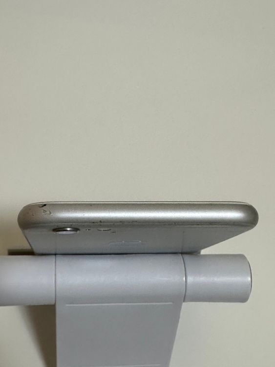 ��iPhone6 64GB ����С� docomo