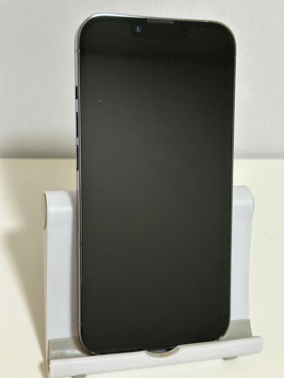���Хåƥ꡼82% SIM�ե꡼ iPhone13Pro 256GB ������֥롼