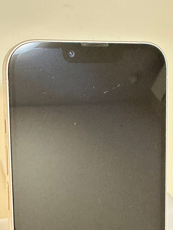 ���Хåƥ꡼83% SIM�ե꡼ iPhone13 128GB �������饤��