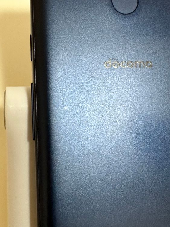 ������ docomo arrows We F-51B 64GB �ͥ��ӡ�