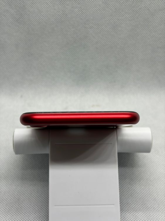 ������ SIM�ե꡼ iPhoneSE ��3���� 64GB ��å�