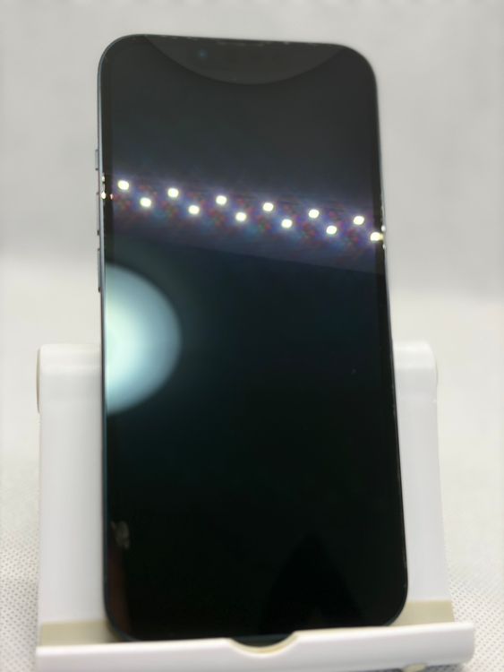���Хåƥ꡼84% Ķ���� SIM�ե꡼ iPhone13 512GB �ߥåɥʥ���