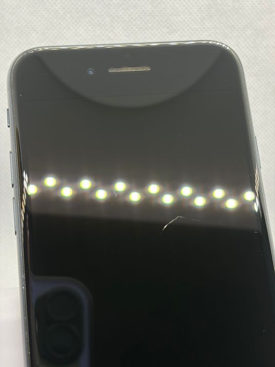 ���Хåƥ꡼87% SIM�ե꡼ iPhoneSE ��3���� 64GB �ߥåɥʥ���