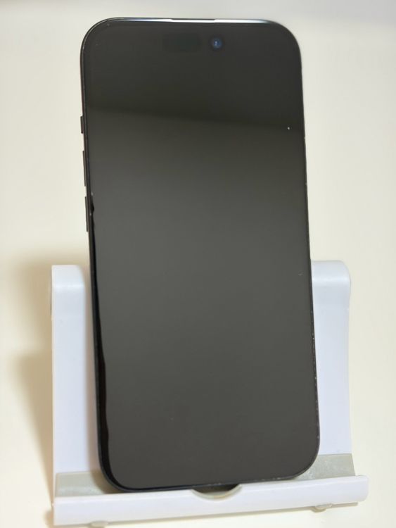 ���Хåƥ꡼88% SIM�ե꡼ iPhone15 256GB �֥�å�