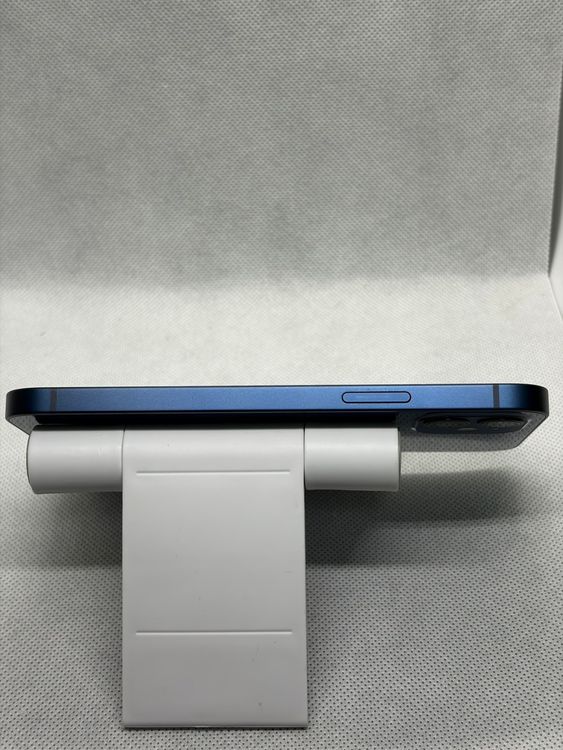 ���Хåƥ꡼85% ���� SIM�ե꡼ iPhone12 256GB �֥롼