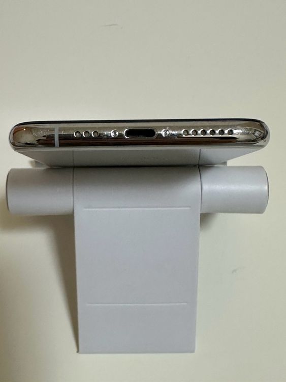 ��SIM�ե꡼ iPhoneXS 256GB ����С�