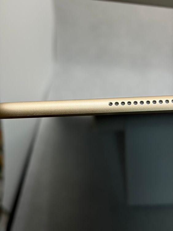 ��iPad Air 2 16GB ������� Softbank