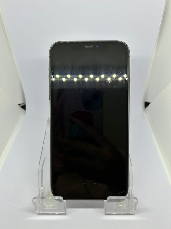 ��SIM�ե꡼ iPhone11  64GB �֥�å� �Хåƥ꡼75%
