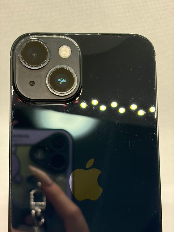���Хåƥ꡼87% SIM�ե꡼ iPhone14 128GB �ߥåɥʥ���