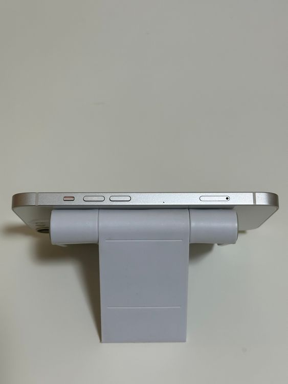 ��SIM�ե꡼ iPhone13 128GB �������饤��