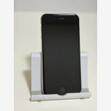 ��SIM�ե꡼ iPhoneSE ��3���� 64GB �������饤��