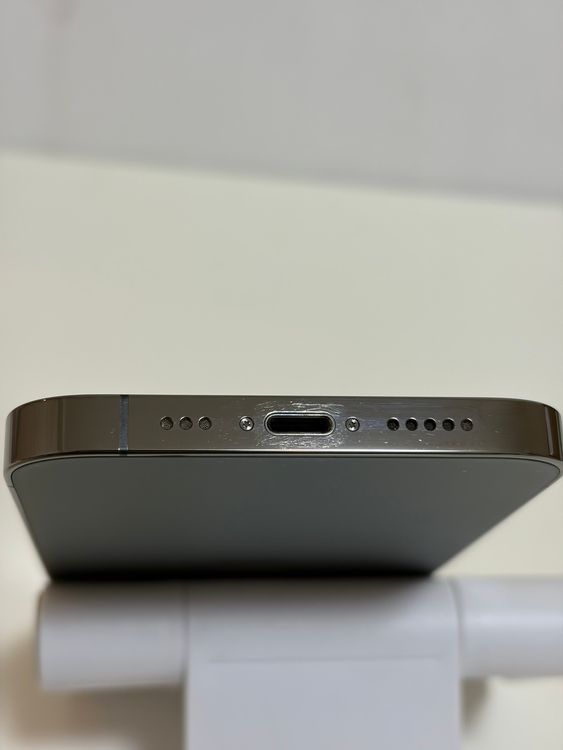 ���Хåƥ꡼91% SIM�ե꡼ iPhone13Pro 256GB ����ե�����