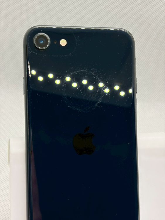���Хåƥ꡼82% SIM�ե꡼ iPhoneSE ��3���� 64GB �ߥåɥʥ���