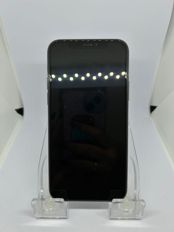 ��SIM�ե꡼ iPhone11Pro  256GB �ߥåɥʥ��ȥ��꡼�� �Хåƥ꡼70%