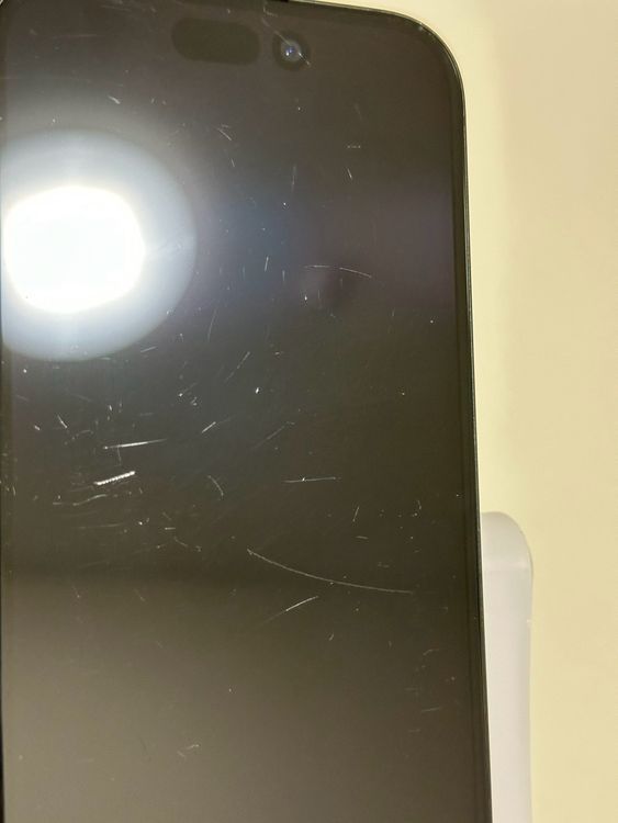 ���Хåƥ꡼81% SIM�ե꡼ iPhone15 128GB �֥�å�