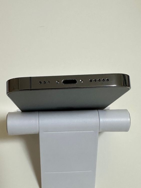 ��SIM�ե꡼ iPhone13Pro 256GB ����ե�����