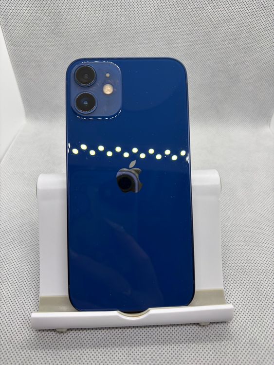 ���Хåƥ꡼86% SIM�ե꡼ iPhone12mini 64GB �֥롼