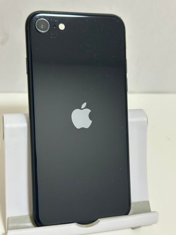 ��SIM�ե꡼ iPhoneSE ��3���� 64GB �ߥåɥʥ���