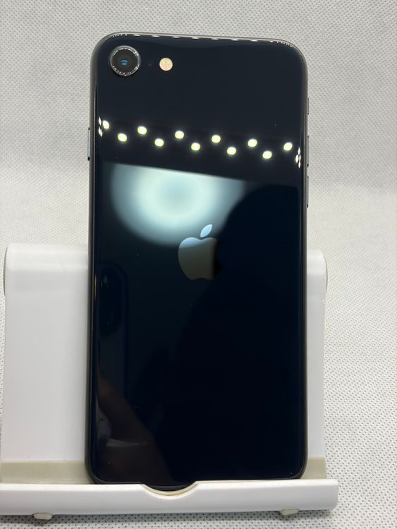 ���Хåƥ꡼92% SIM�ե꡼ iPhoneSE ��3���� 64GB �ߥåɥʥ���