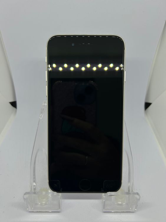 ��SIM�ե꡼ iPhoneSE��3����  128GB �������饤�� �Хåƥ꡼76%