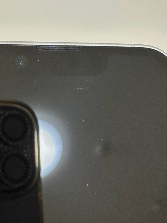 ���Хåƥ꡼100% Ķ���� SIM�ե꡼ iPhone16e 128GB �ۥ磻��