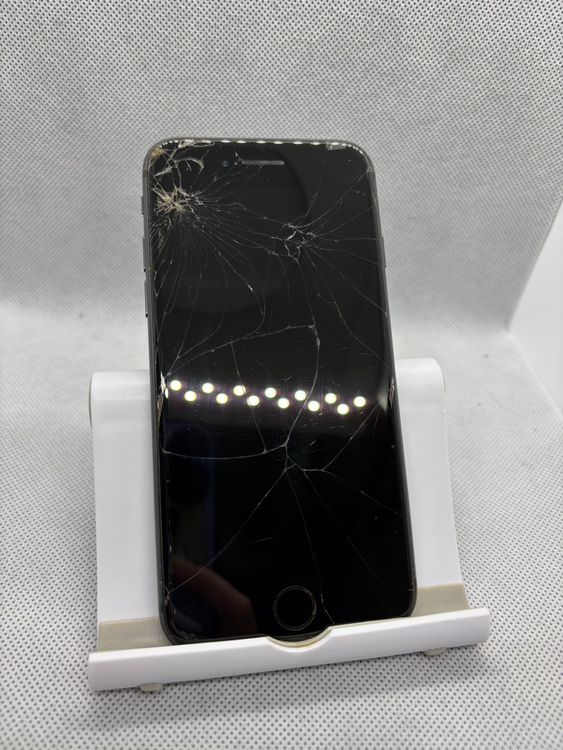 ���ϥԥͥ��ͥå� SIM�ե꡼ iPhone8 256GB ���졼