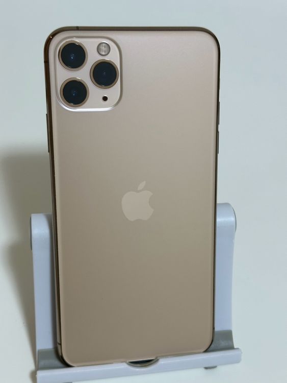 ��SIM�ե꡼ iPhone11ProMax 64GB �������