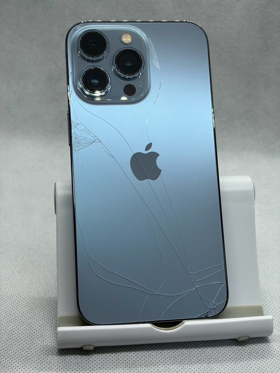 ��SIM�ե꡼ iPhone13Pro 128GB ������֥롼