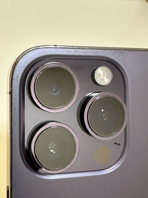 ���Хåƥ꡼82% SIM�ե꡼ iPhone14Pro 128GB �ǥ����ץѡ��ץ�