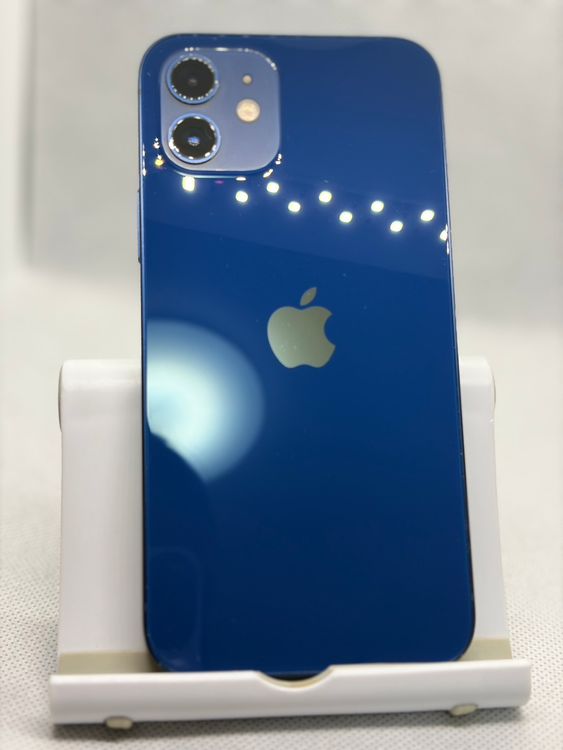 ��SIM�ե꡼ iPhone12 128GB �֥롼 �Хåƥ꡼83%