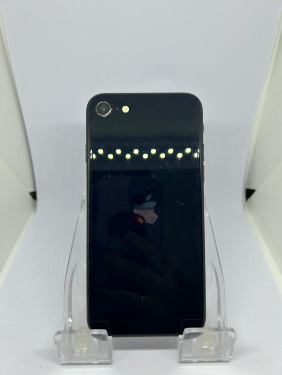 ��SIM�ե꡼ iPhoneSE��3����  64GB �ߥåɥʥ��� �Хåƥ꡼76%