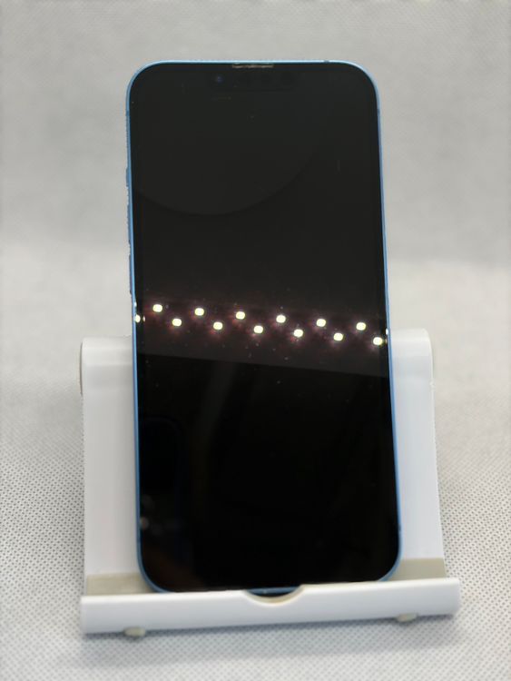 ���Хåƥ꡼83% SIM�ե꡼ iPhone13 128GB �֥롼