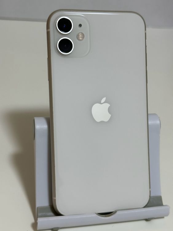 ��SIM�ե꡼ iPhone11 128GB �ۥ磻��