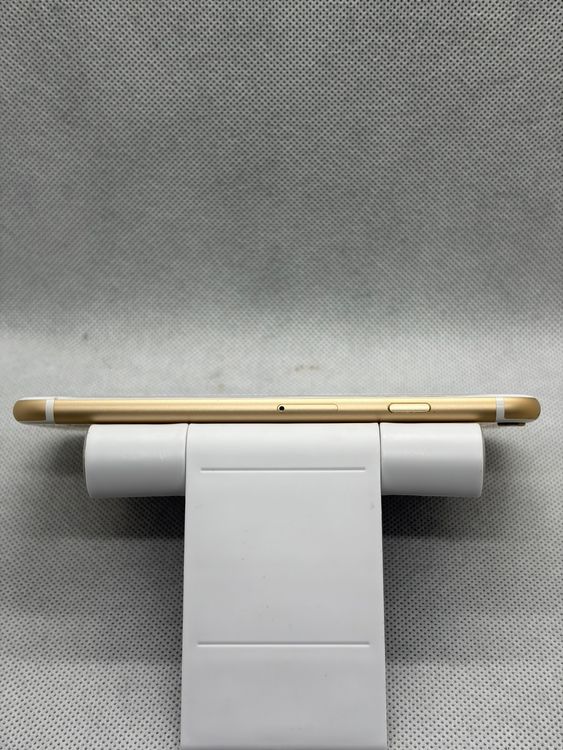 ���Хåƥ꡼82% SIM�ե꡼ iPhone6s 32GB �������