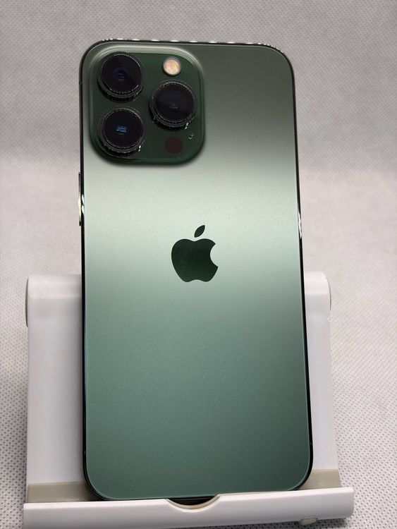 ���Хåƥ꡼84% SIM�ե꡼ iPhone13Pro 256GB ���꡼��