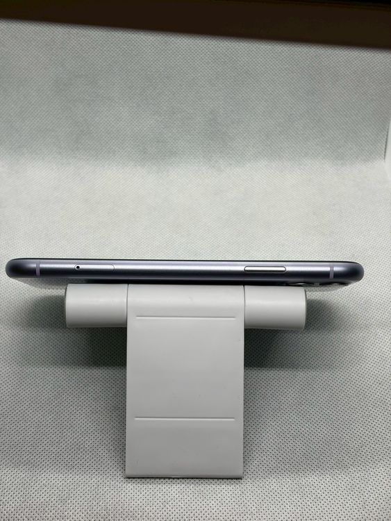 ��Ķ���� SIM�ե꡼ iPhone11 64GB �ѡ��ץ�