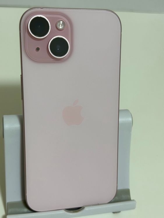 ���Хåƥ꡼86% SIM�ե꡼ iPhone15 128GB �ԥ�