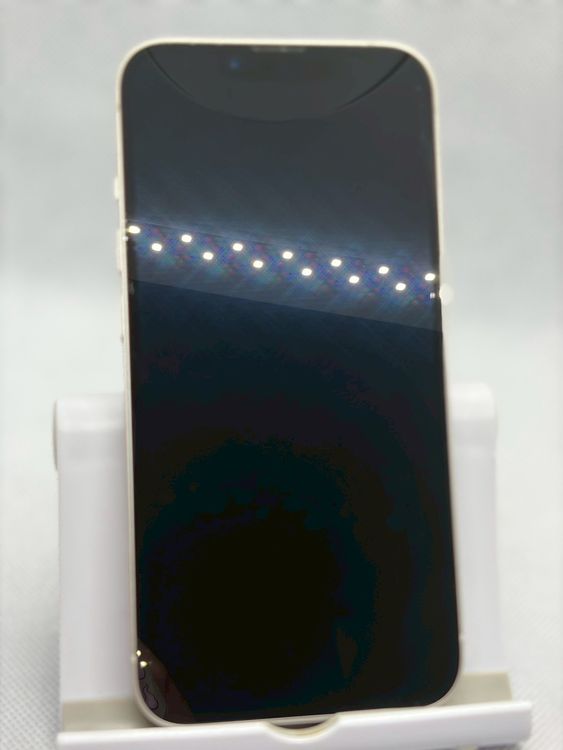 ���Хåƥ꡼85% Ķ���� SIM�ե꡼ iPhone14 128GB �������饤��