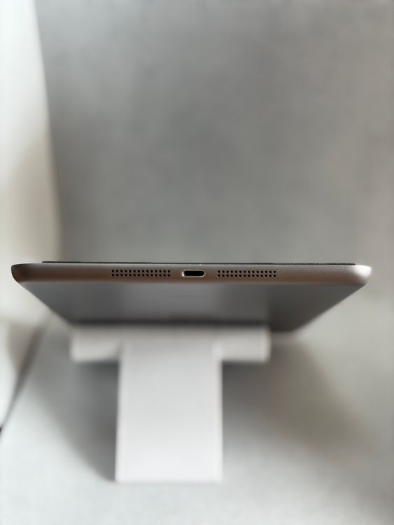 ���ϥԥͥ��ͥå� iPad mini 2 Wi-Fi��ǥ� ���졼