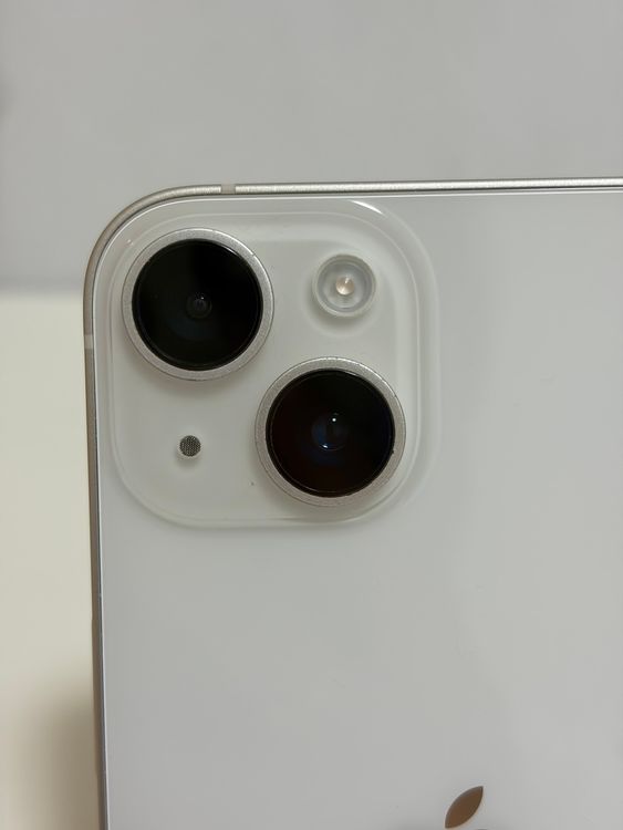 ���Хåƥ꡼85% SIM�ե꡼ iPhone14 128GB �������饤��