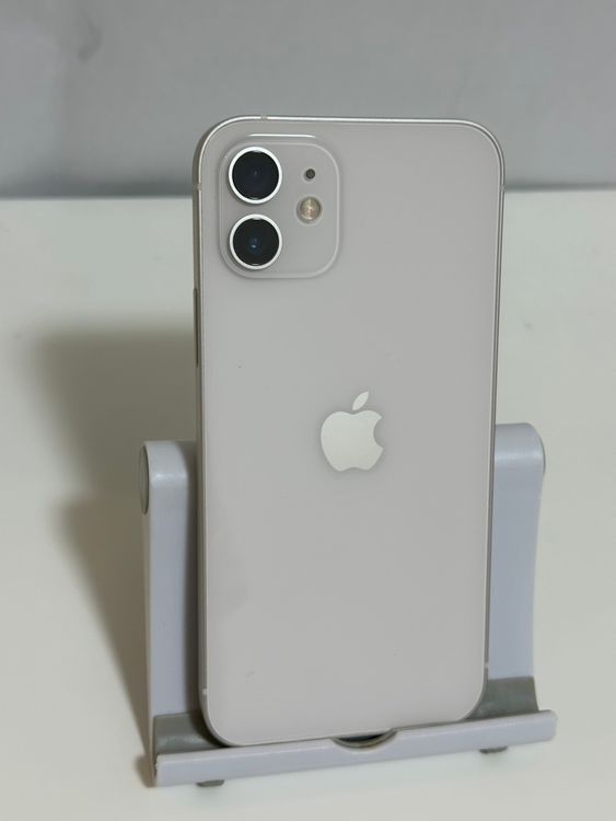 ��SIM�ե꡼ iPhone12 128GB �ۥ磻��