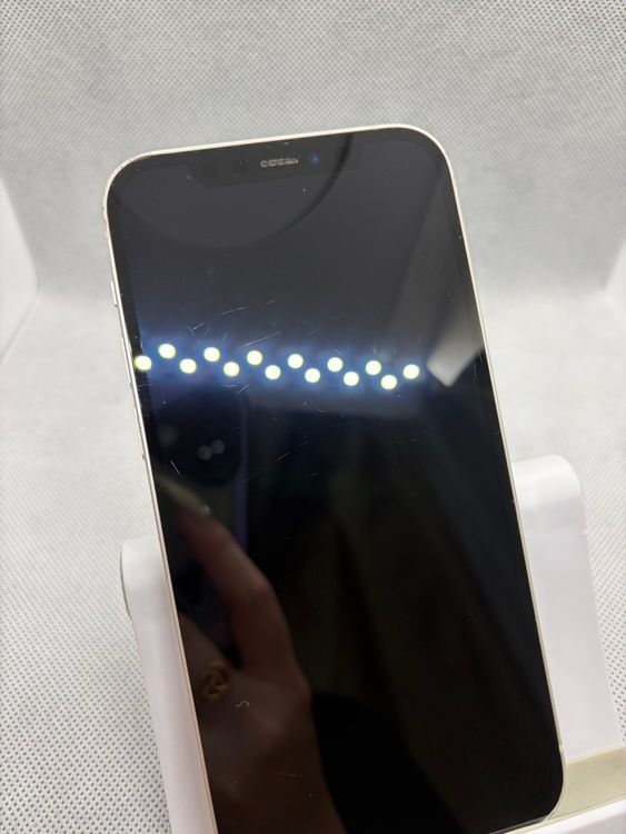 ���ϥԥͥ��ͥå� SIM�ե꡼ iPhone12 64GB �ۥ磻�� �Хåƥ꡼86%